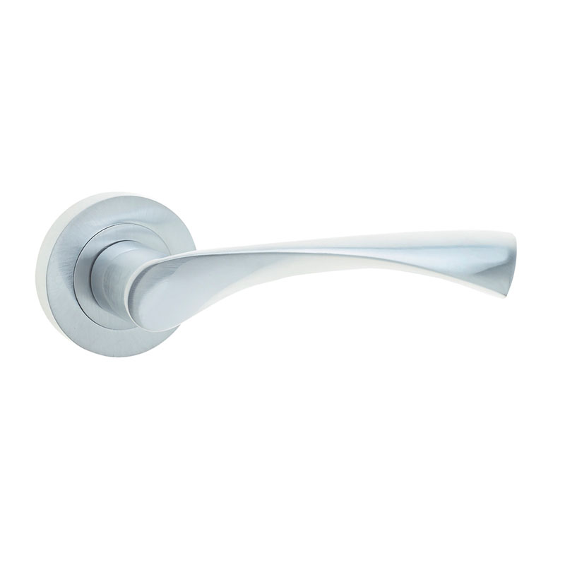 Twirl Lever on Round Rose - Satin Chrome