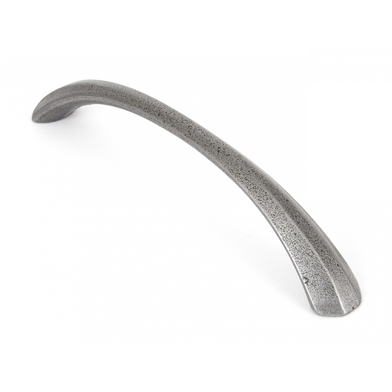 Shell Pull Handle 141mm